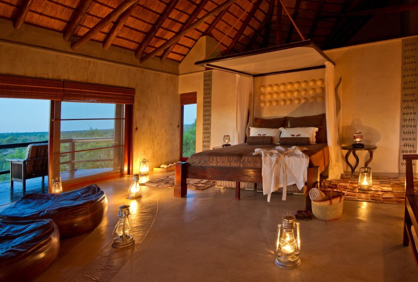 What goes into the creation of a successful experience for a guest at Makumu Private Game Lodge