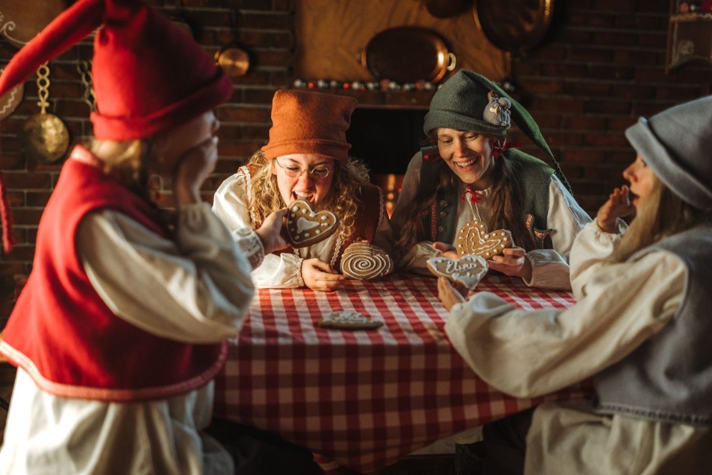 MRS. GINGERBREAD'S BAKERY